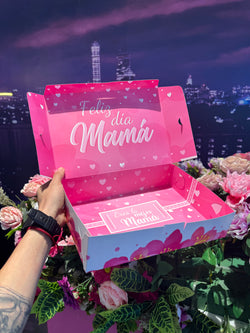 50 cajas “Te Amo Mamá” 31x22x7 cm